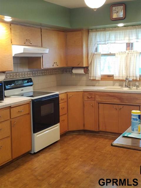 609 8th St, Scribner, NE 68057 photo 3