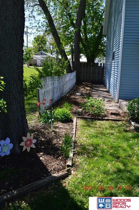709 Bell St, Beatrice, NE 68310 photo 8
