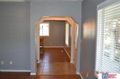 709 Bell St, Beatrice, NE 68310 photo 17