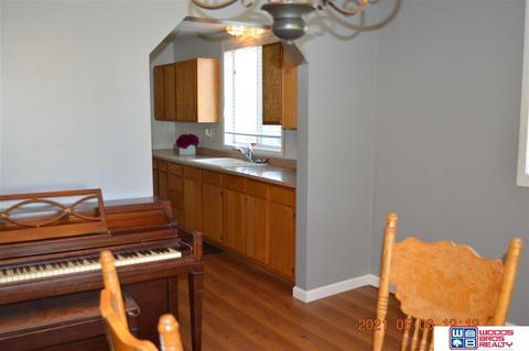 709 Bell St, Beatrice, NE 68310 photo 23