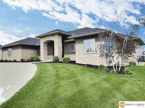 3811 Doonbeg Rd, Lincoln, NE 68520 photo 1