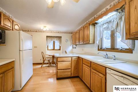 130 N 4th St, Lyons, NE 68038 photo 8