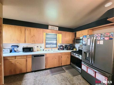 209 S Maltby Ave, Sutton, NE 68979 photo 7