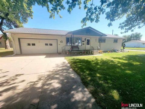 710 S Saunders Ave, Sutton, NE 68979 photo 1