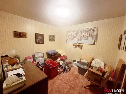 710 S Saunders Ave, Sutton, NE 68979 photo 13