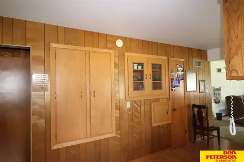 215 N 3rd St, Lyons, NE 68038 photo 4