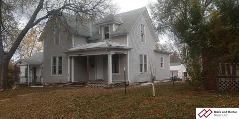 712 Scott St, Beatrice, NE 68310 photo 2