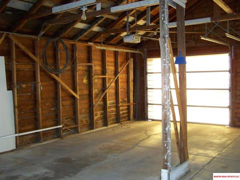 813 Bell St, Beatrice, NE 68310 photo 24