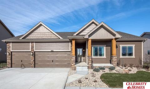 16614 Whitmore St, Bennington, NE 68007