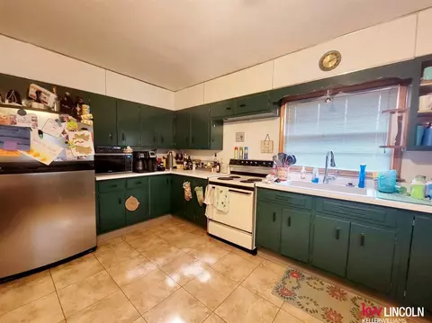 103 E Hickory Ave, Sutton, NE 68979 photo 2