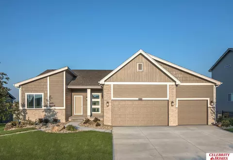6111 S 211 St, Elkhorn, NE 68022