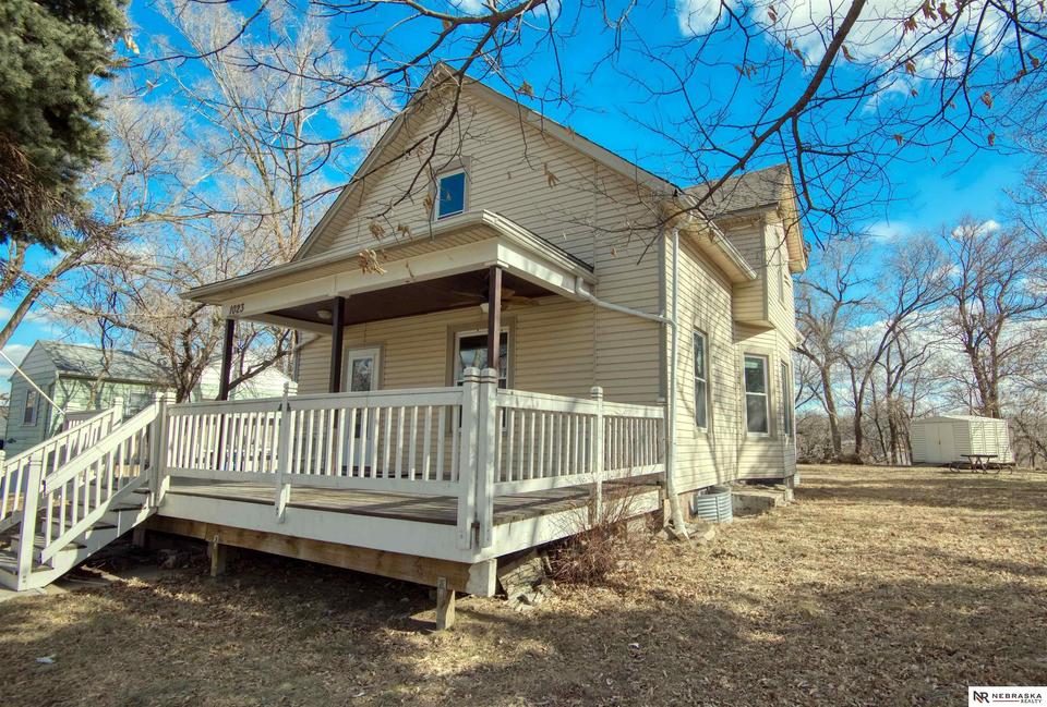 1023 S 41st St, Omaha, NE 68105 32 Photos MLS 22202610 Movoto