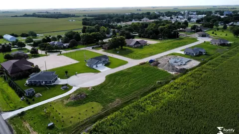 801 Saltzman Dr, Shickley, NE 68436
