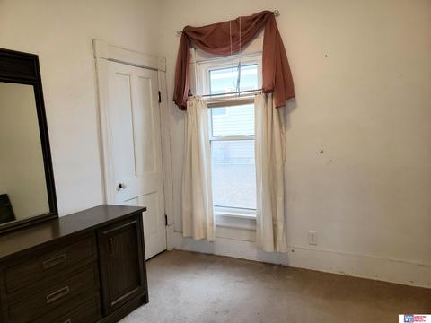 1018 Ella St, Beatrice, NE 68310 photo 3