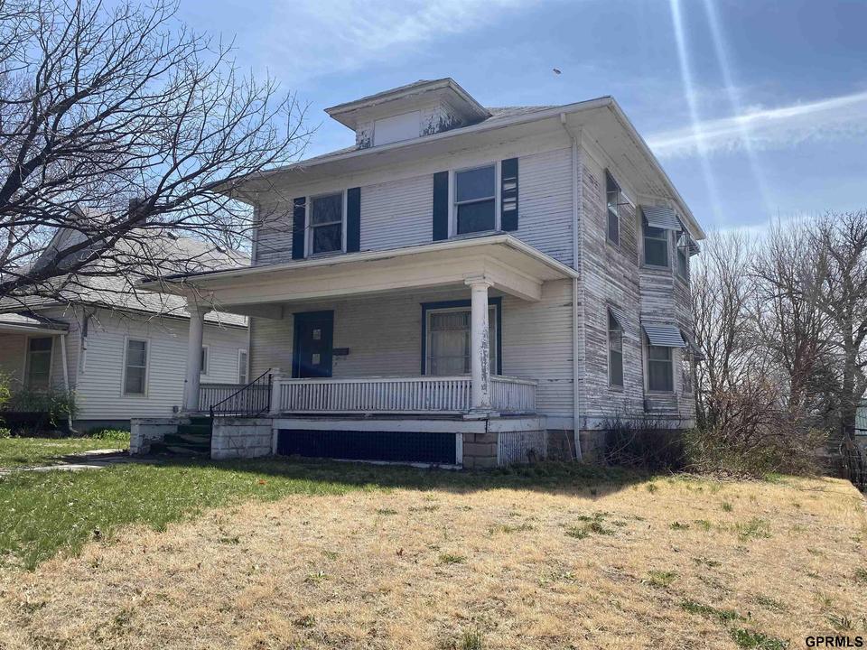 1022 5th St, Fairbury, NE 68352 32 Photos MLS 22208089 Movoto