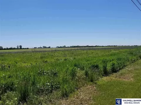 8 West Nobes Road, York, NE 68467