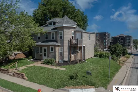 3004 Marcy St, Omaha, NE 68105