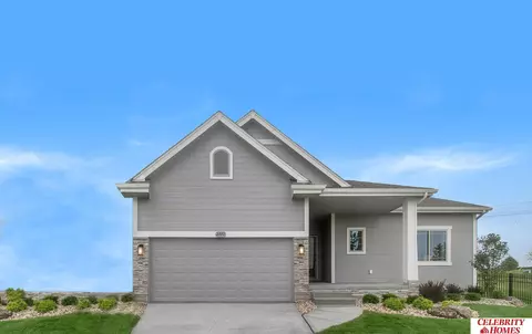 7751 N 108 St, Omaha, NE 68111