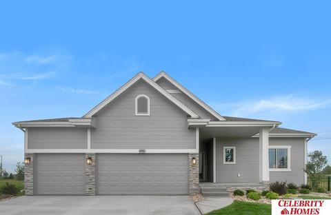 21105 Drexel St, Elkhorn, NE 68022