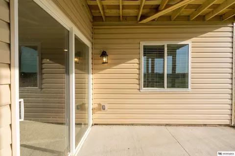 17536 Greenleaf St, Omaha, NE 68136 photo 18