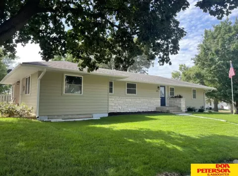 505 Everett St, Lyons, NE 68038
