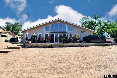 980 Co Rd W S1129, Fremont, NE 68025