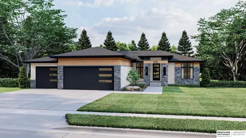 2321 N 182 Ave, Elkhorn, NE 68022