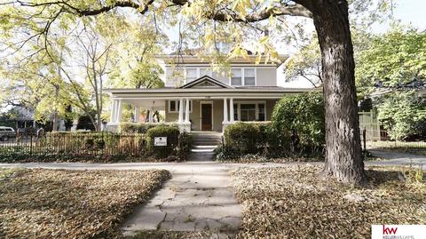 1122 W Division St, Grand Island, NE 68801