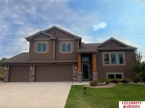 13522 S 54 St, Papillion, NE 68133
