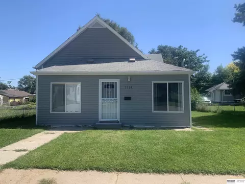 3509 N 29 St, Omaha, NE 68111