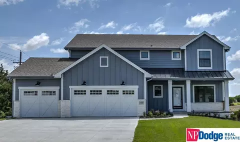 18309 George Miller Pkwy, Elkhorn, NE 68022