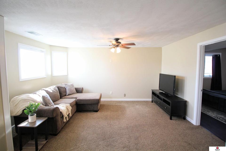  1605 SW 31st St, Lincoln, NE 68522 photo 15