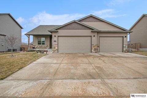 14510 Cavalier St, Waverly, NE 68462