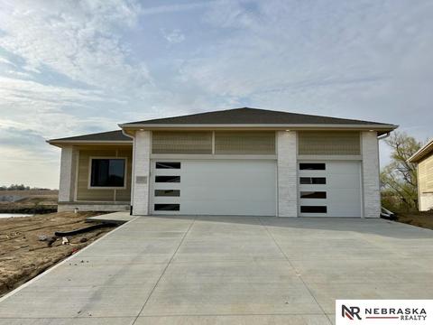 12927 S 44th Ave, Bellevue, NE 68123