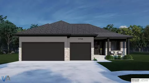 5821 N 168 Ave, Omaha, NE 68116