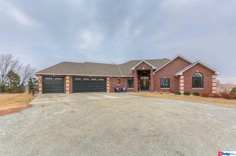 2464 Hollow Rd, Blair, NE 68008