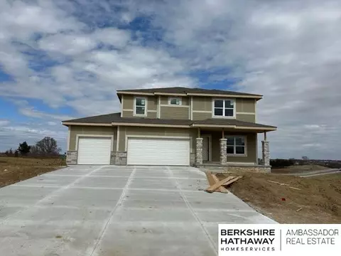 10850 Windward Ave, Papillion, NE 68046