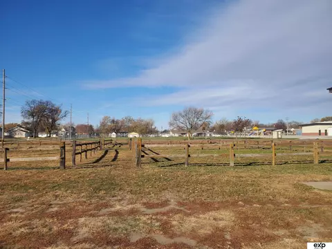 1610 4 St, Columbus, NE 68601
