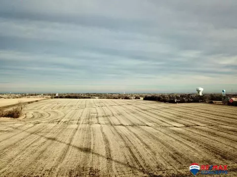 9705 S 98th St, Lincoln, NE 68526