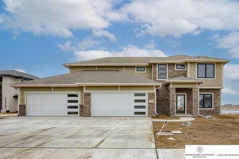 1908 N Kara Way, Fremont, NE 68025