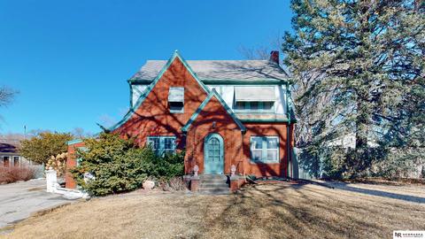 7830 Military Ave, Omaha, NE 68134