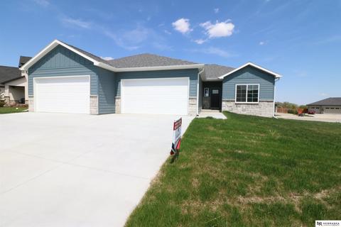 6240 S 97th Cir, Lincoln, NE 68526