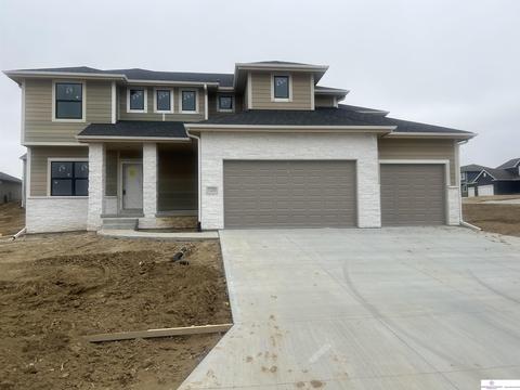 7706 S 198th Ave, Gretna, NE 68028