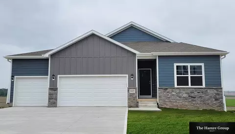 8605 Alexandra Rd, Omaha, NE 68157
