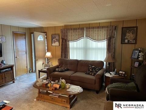 730 Wabash Ave, Hastings, NE 68901