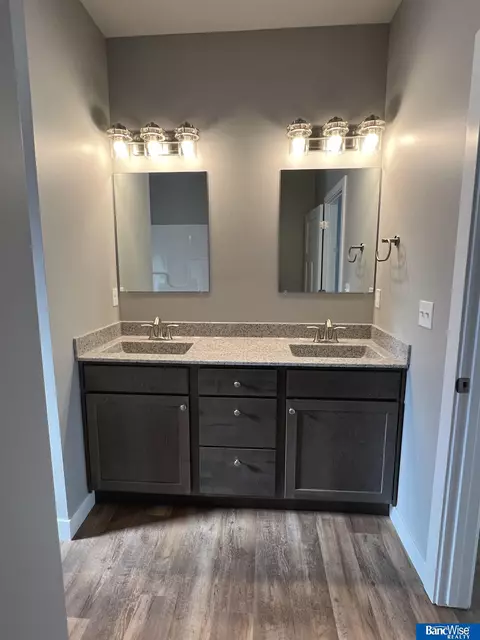 545 4th St, Hampton, NE 68843 photo 33