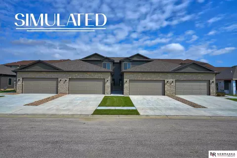 2904 Kings Corner Dr, Lincoln, NE 68516