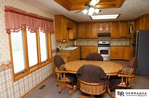 11806 Fairview Rd, Springfield, NE 68059 photo 7