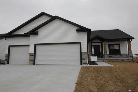 900 W Panorama Rd, Lincoln, NE 68523