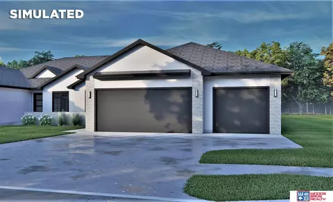 9610 Hillcrest Trl, Lincoln, NE 68520